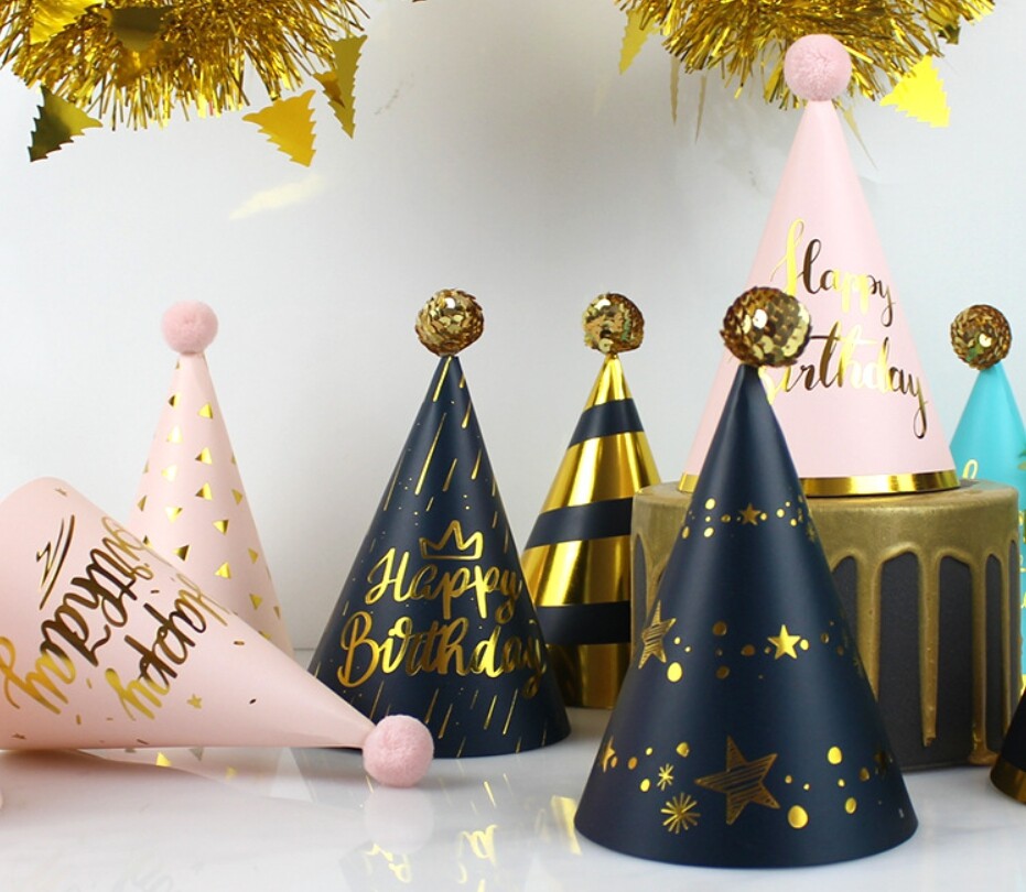 Gold Silver Fonts Happy Birthday Party Paper Hat หมวกวันเกิด หมวกกระดาษ หมวกปาร์ตี้ หมวกทรงกรวย หมวกรัดคาง หมวก กระดาษ ปาร์ตี้ วันเกิด ทรงกรวย สีทอง สีเงิน