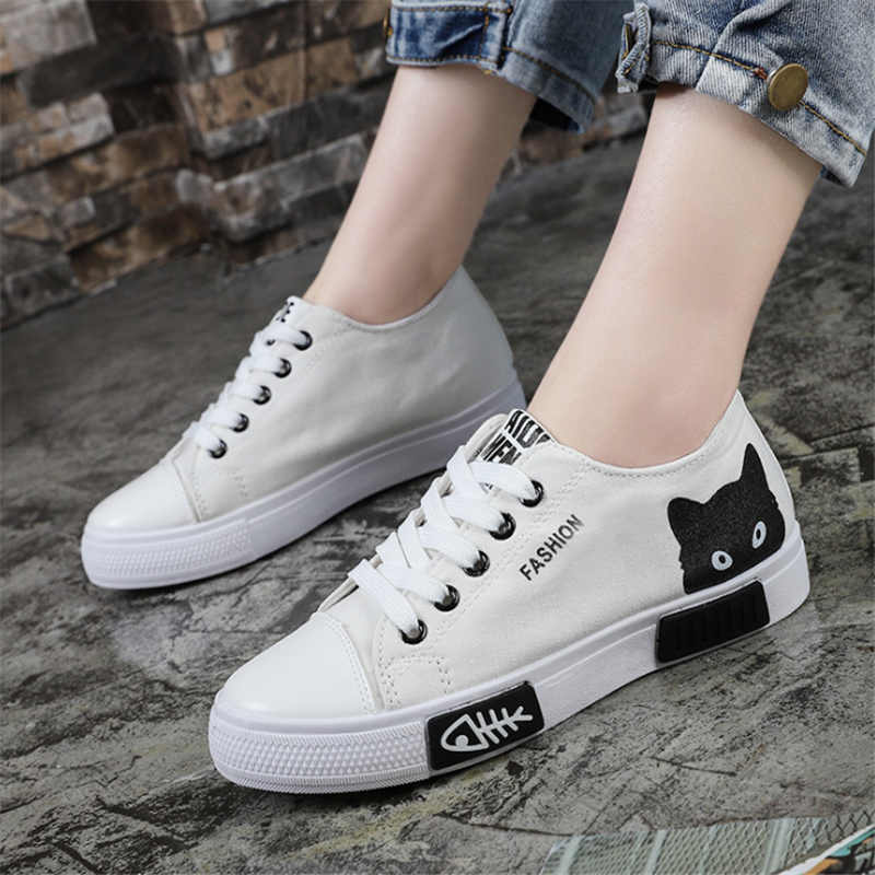 รองเท้าผ้าใบแฟชั่น Casual Sneakers Flat Shoes ทรงยอดนิยม ฮิตตลอดกาล สวมใส่ง่ายสบาย พร้อมลุยLTH211