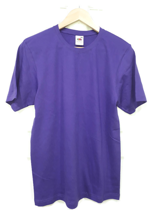 เสื้อยืดคอกลมสีพื้น Fruit of the Loom CLASSIC T-Shirt