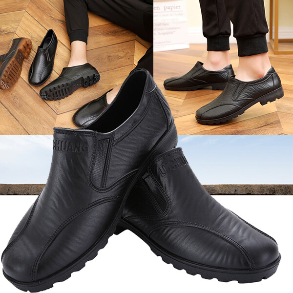 รองเท้าคัทชูผู้ชาย รองเท้าเข้าครัว รองเท้ากันน้ำ Breathable Shoes, Fashion Men's Leather Shoes แบบสวม เนื้อนิ่ม ใส่สบาย ราคาถูก