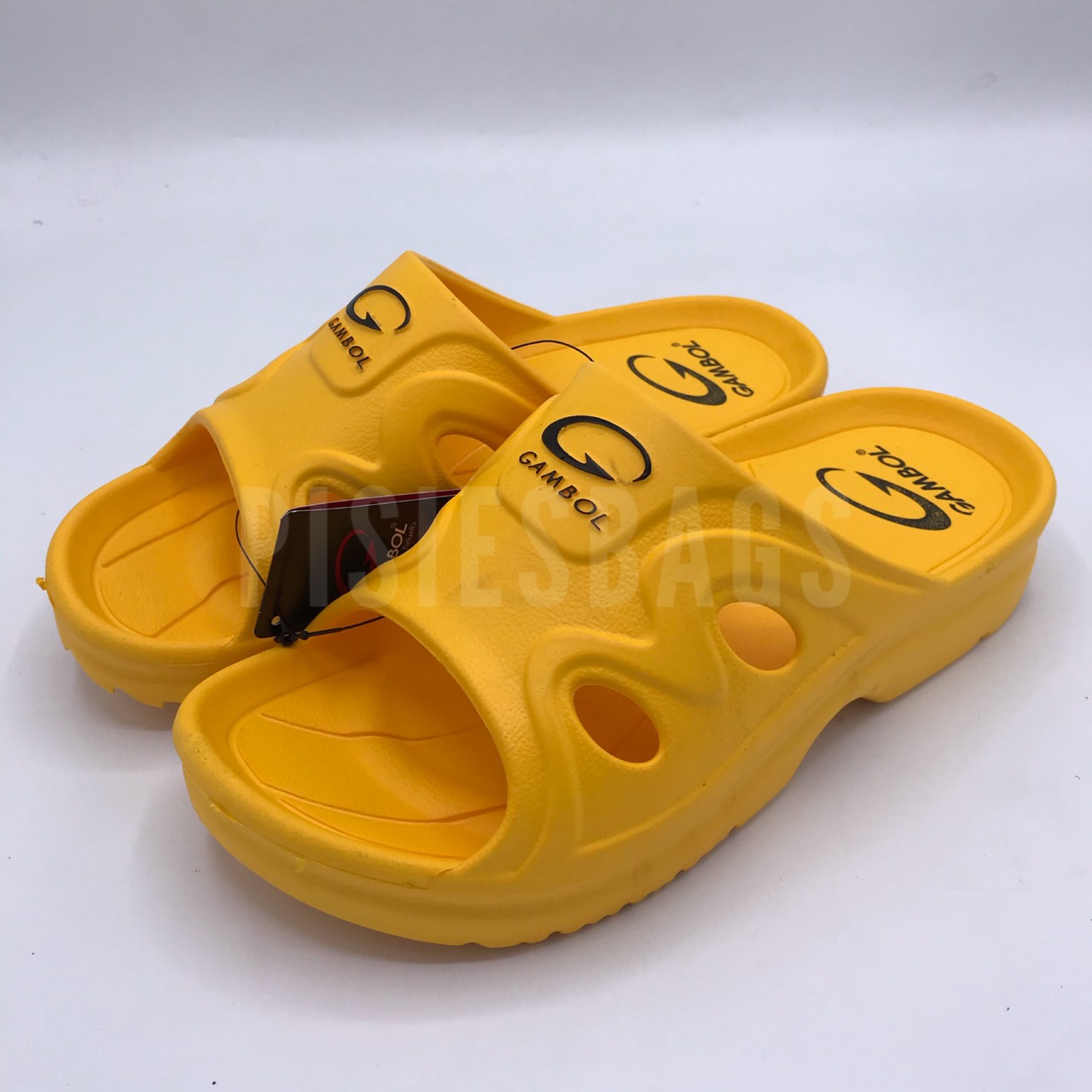 GAMBOL รองเท้าแตะแบบสวม รุ่น GM42166 ไซส์ 4-9 คละสี พร้อมส่ง