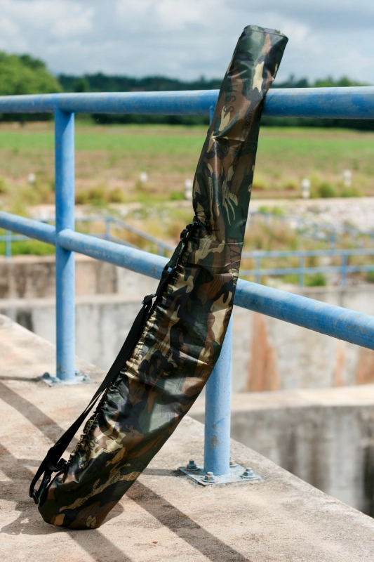 ภาพหน้าปกสินค้าถุงผ้าใบคลุมปืนยาว ลายพรางทหาร "วัสดุ บาง เบา ไม่กันน้ำ" (พรางทหาร ไม่กันน้ำ) 1