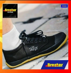 สินค้า รองเท้านักเรียน Breaker F รุ่น BK4 ไซส์ 31-36 F รองเท้าผ้าใบนักเรียนเบรกเกอร์ฟุตซอล