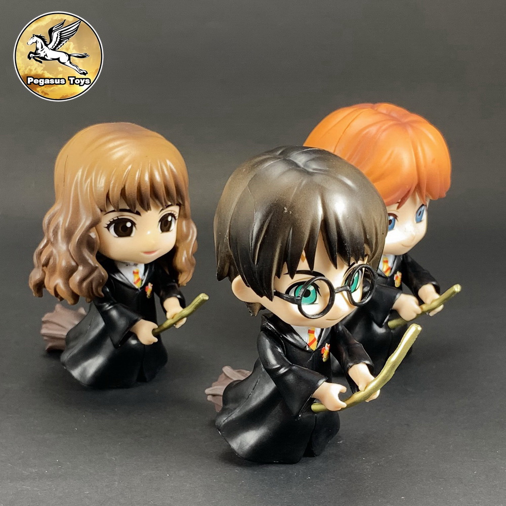 โมเดล​ Harry Potter ขี่ไม้กวาดทั้ง​ 3 ตัว​ ยกชุดเพียง 199 บาทเท่านั้น!!! ของดีมีน้อยจ้า​❤️​