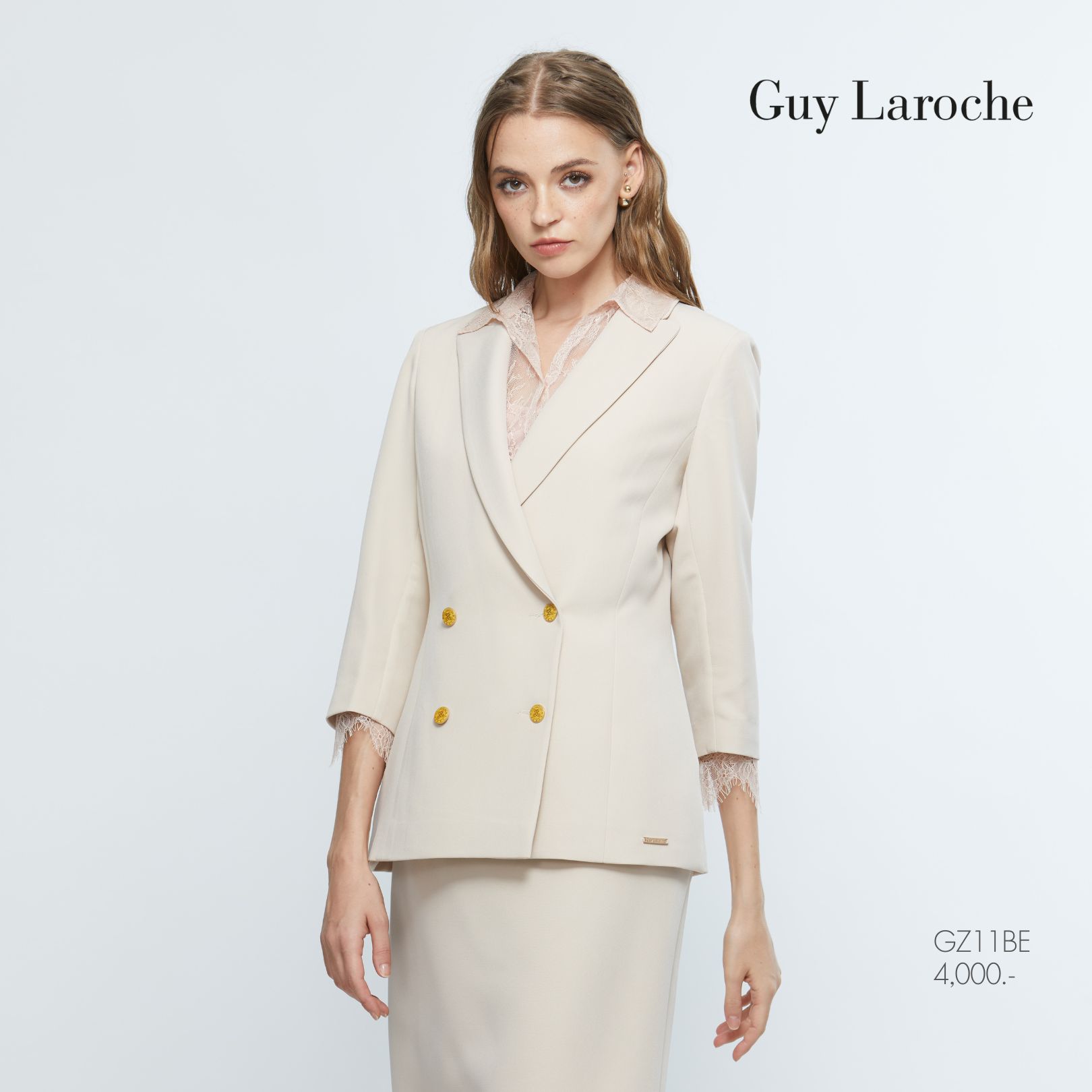Guy Laroche woman's jacket King Suiting แจ็คเก็ตทำงานผู้หญิง ทรงเข้ารูป แขนสามส่่วน แต่งกระดุม 4 เม็ด สีเบจ GZ11BE ราคา 3,960 บาท*ส่งฟรี