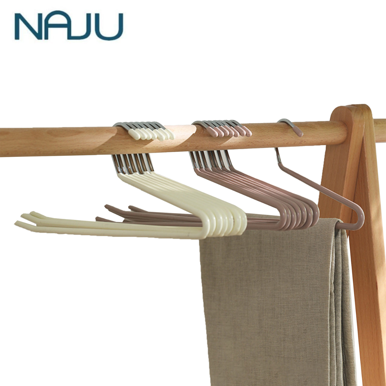 Naju ไม้แขวนกางเกง แขวนกางเกง ไม้แขวนรูปตัว z แพ็ค 5 ชิ้น แขวนผ้าขนหนู กางเกง ผ้าพันคอ 35cm ราคา 79 บาท*ส่งฟรี