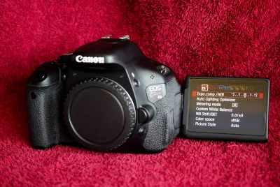 Canon EOS Kiss X5 / Rebel T3i / EOS 600D Black Body, DS126311
