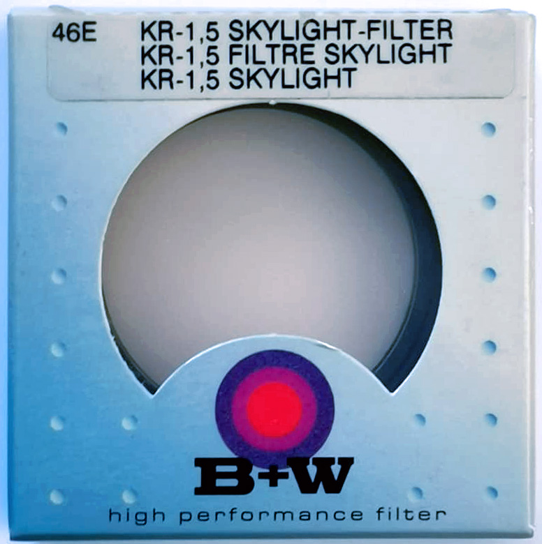 B+W KR -1,5 (Skylight) filter ของแท้ ขนาด 52-77 mm