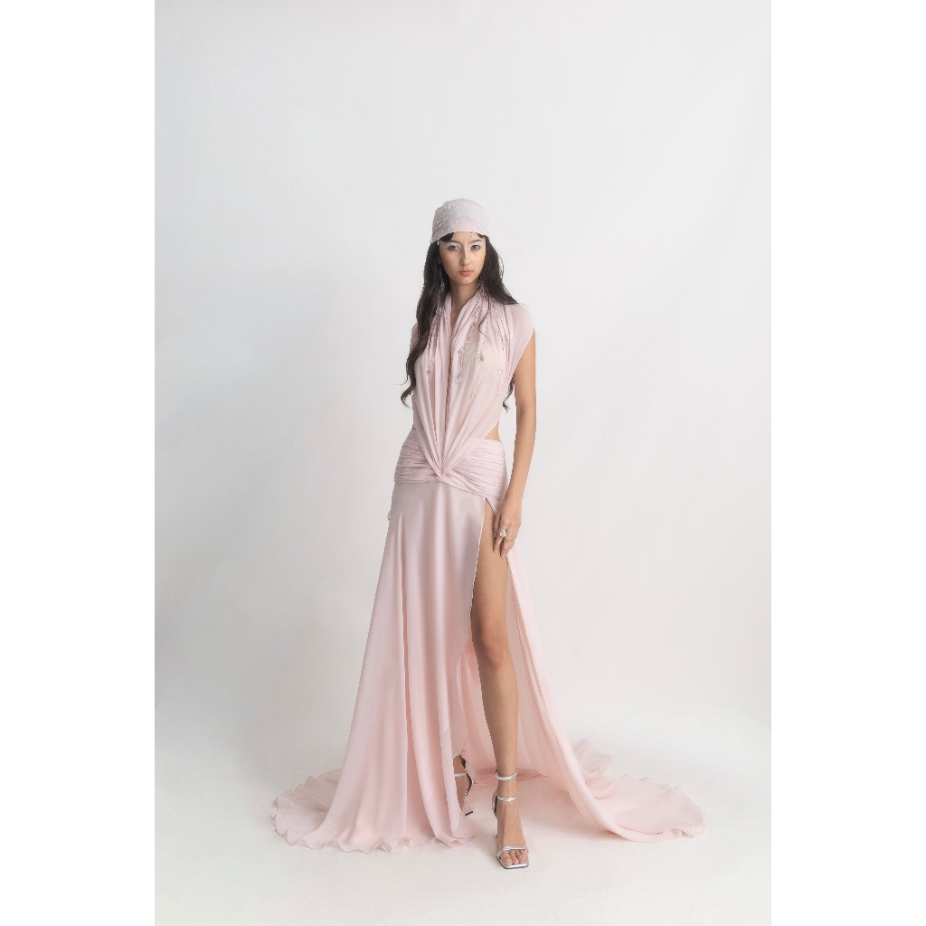Nichp : Rivera Drops : Sheena Dress, Long Dress, Event Dress, Travel Dress (Available for Order 3-4 Days) ราคา 12,000 บาท*ส่งฟรี
