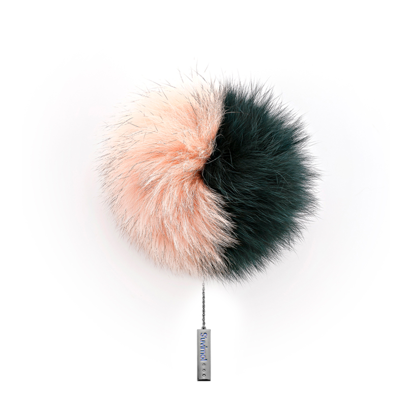 [S'UVIMOL] Pom Pom Ball (M) - Two/Tone in Light Blush/Forest Green ที่ห้อยปอมปอมขน Finland Fox Fur สีทูโทนเบจและเขียวเข้ม ราคา 6,890 บาท*ส่งฟรี