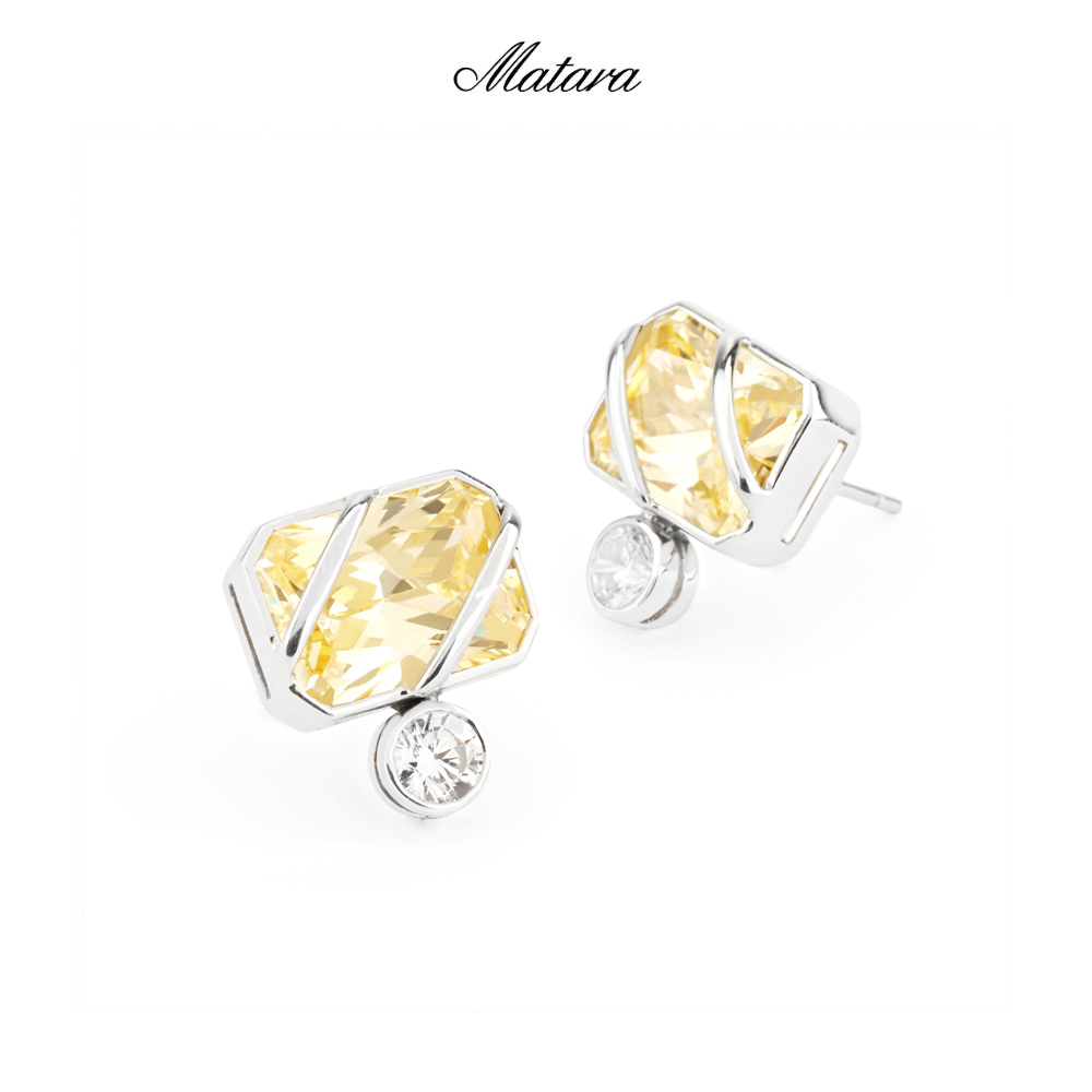 Matara Pret-a-Porter Just The Two Of Us Earrings ราคา 18,500 บาท*ส่งฟรี