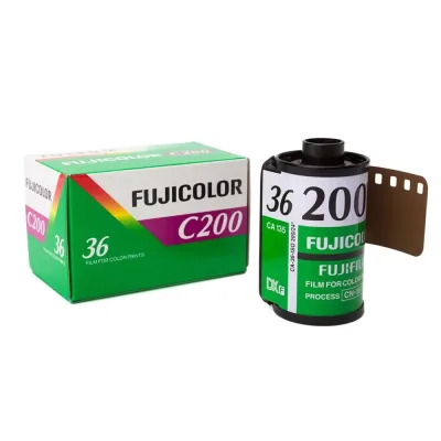 ฟิล์มสี Fujicolor C200 (35mm)(ฟิล์มใหม่)