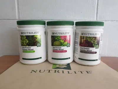 Nutrilite Soy Protein Powder Mixed มาเลเซีย (Berries,Green Tea,Chocolate,Soy Protien)