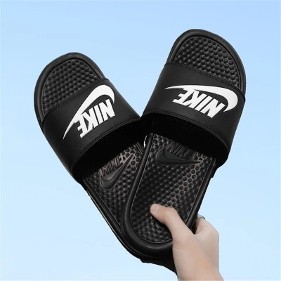 รองเท้าแตะ nike 2020(A10)รองเท้าแตะ Nike รองเท้าแตะแบบสวม ใส่ได้ทั้งชายและหญิง