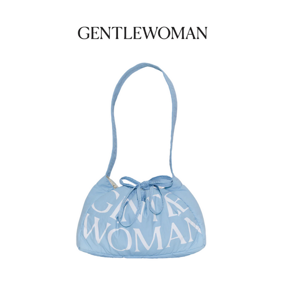 GENTLEWOMAN DUMPLING BAG BLUE BUTTERFLY ผีเสื้อสีน้ำเงิน แฟชั่นกระเป๋าสะพ กระเป๋า ของผู้หญิง ถือ กระเป๋าแฟชั่น กระเป๋าทรงเกี๊ยวกระเป๋าผ้า สีฟ้า ราคา 1,699 บาท*ส่งฟรี