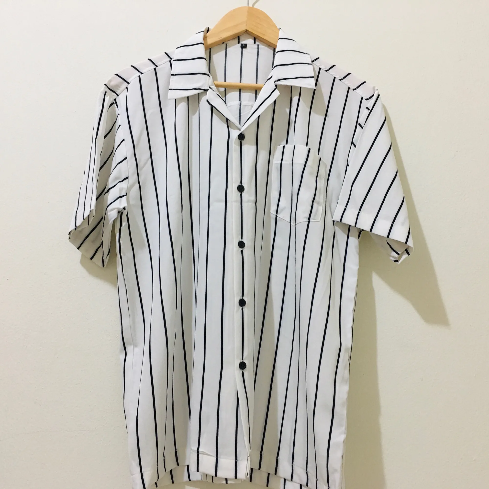 🔥สินค้าขายดี🔥 เสื้อฮาวาย แฟชั่นสุดฮิต ชายหญิงใส่ได้ รอบอก 36”-56” 🚀ฟรีจัดส่ง ฿10 เมื่อซื้อครบ ฿300🚀จัดส่งฟรีเมื่อช้อปครบ ฿500