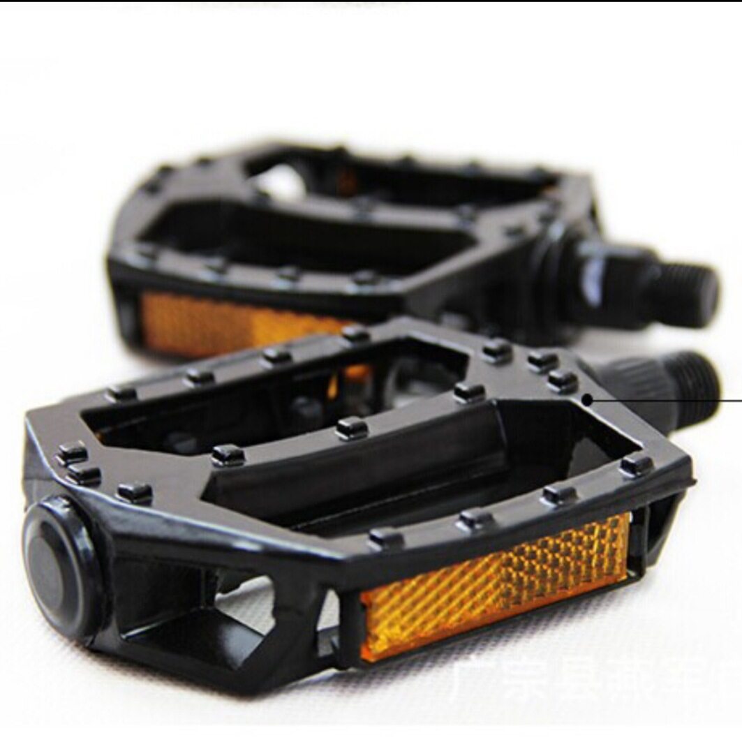 EOSM【ถูกๆ】Bike Pedals 1 คู่อะลูมิเนียมอัลลอยด์แบบพับได้คันเหยียบจักรยานมอเตอร์ไซค์กลางแจ้งขี่จักรยา แป้นเหยียบพลาสติกสำหรับจักรยานเสือภูเขา