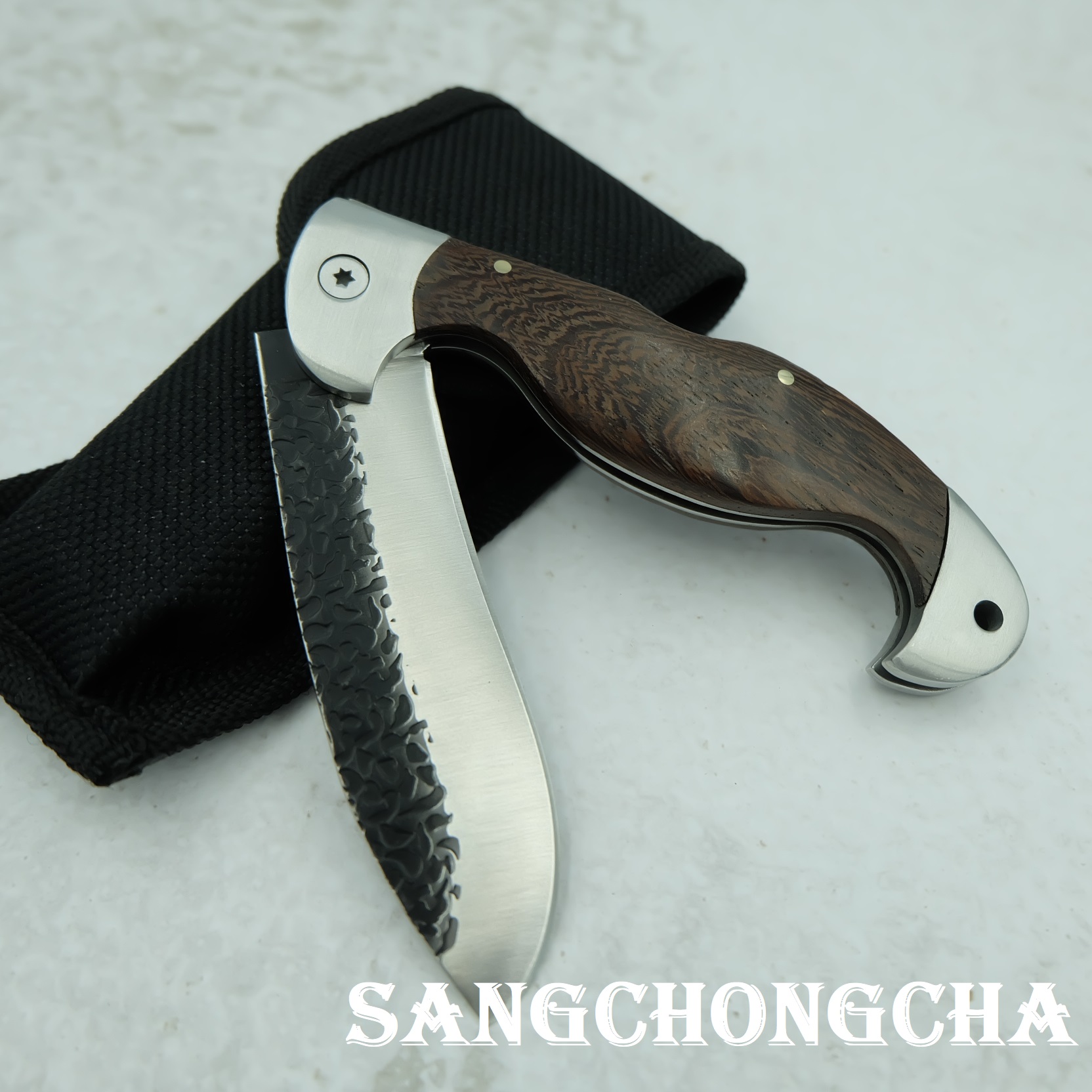 Sangchongcha มีดพับ มีดพับพกพา มีดแคมป์ปิ้ง มีดเดินป่า 21.50cm 440c งานปราณีต มีระบบล็อคใบมีดแข็งแรงมาก แถมซองไนลอนอย่างดี_SD003-NC folding knife