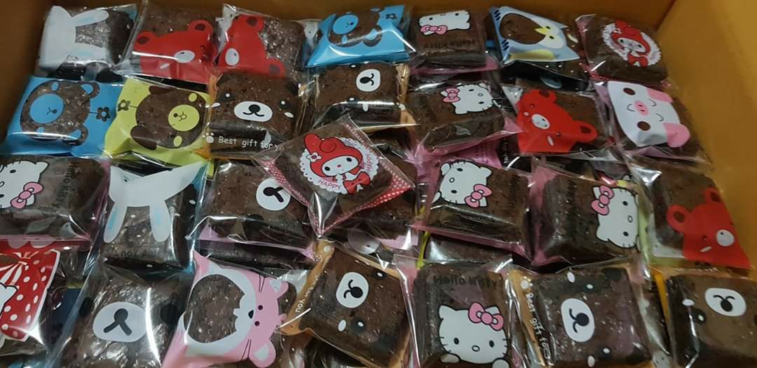 บราวนี่ถุงกาตูน ราคา ปลีก 10 บาท