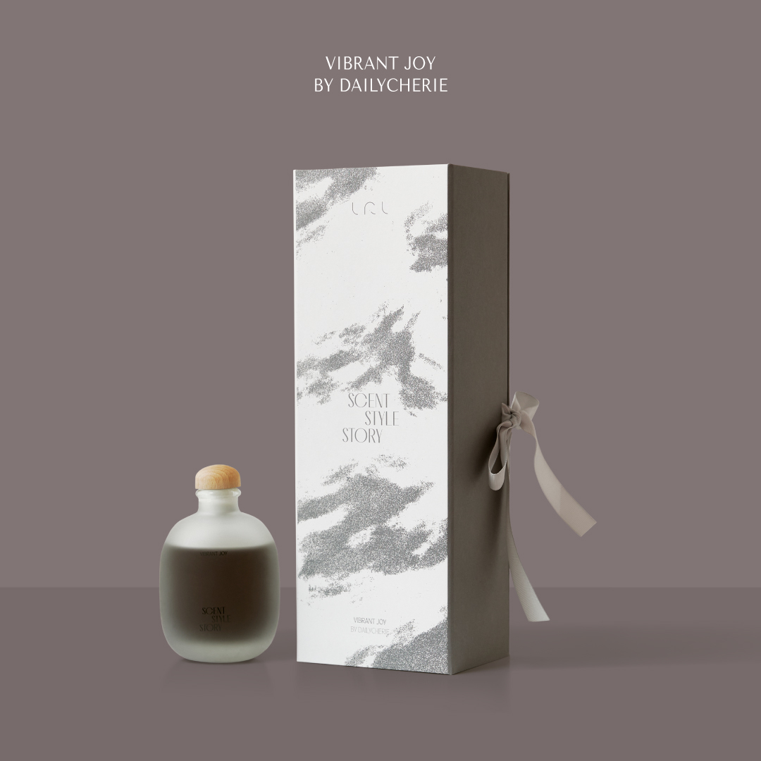 LRL Scent Style Story Reed Diffuser - Vibrant Joy by DAILYCHERIE 200 ml. ราคา 2,290 บาท*ส่งฟรี