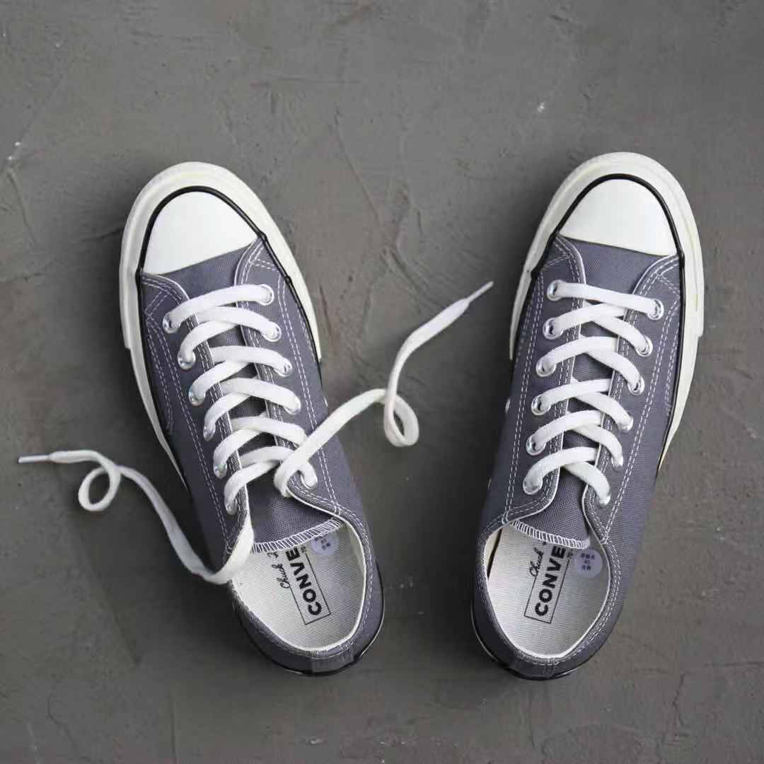 ของแท้ / Converse 1970S สีเทารองเท้าผ้าใบผู้ชายและผู้หญิงแบบเตี้ยรองเท้ากีฬาลำลองยอดนิยม