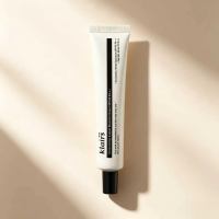 earklairs Caroles Porcelain Light BB Cream ครีมบีบีเกาหลี ปรับผิวสว่างเนียนละเอียด ทำหน้าที่เบสแต่งหน้า ปกป้องรอยผิวอย่างเบาบาง เติมความชุ่มชื้น ไม่แห้งตึง แต่งหน้าติดทน มีค่าป้องกันรังสียูวี สูตรอ่อนโยนเหมาะทุกสภาพผิว