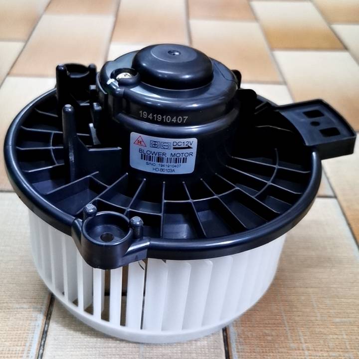 โบว์เวอร์เป่าคอยล์เย็น มอเตอร์รถยนต์เป่าคอยล์เย็น ฮอนด้าซิตี้ 09-10 12V HONDA CITY 09-10 12V ยี่ห้อ John Chuan ราคา 1,200 บาท*ส่งฟรี