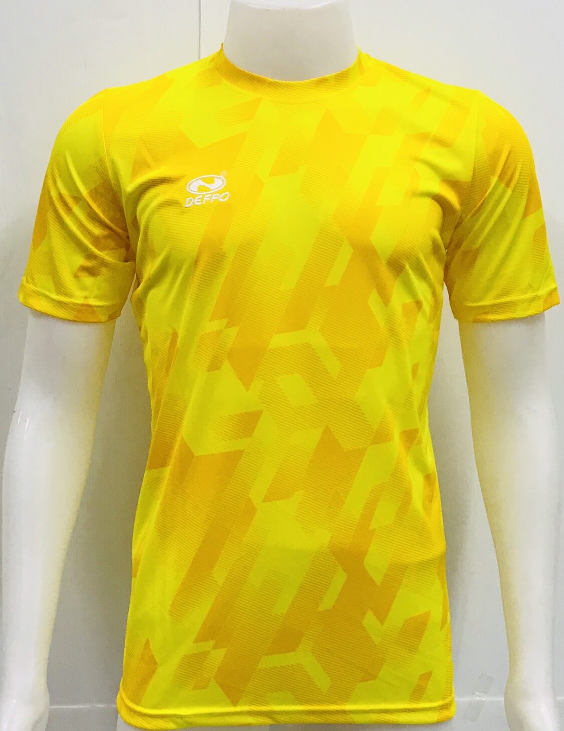 Deffo Sport เสื้อกีฬาผ้าพิมพ์ลาย เดฟโฟ ของแท้ (สีเหลือง)