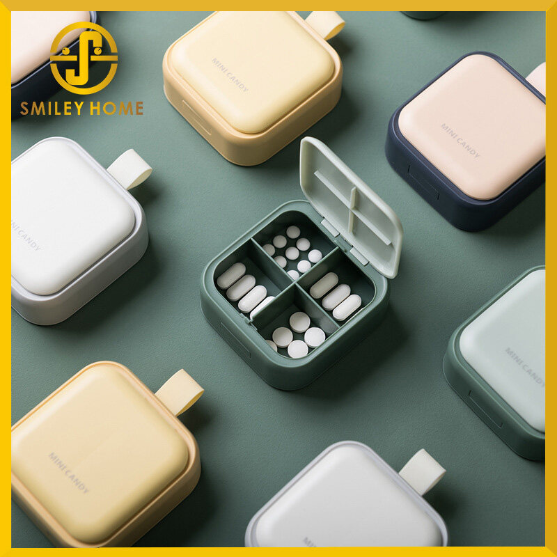 Smiley Home กล่องใส่ยาแบบพกพา ตลับยาแบบพกพา หรือใส่เครื่องประดับชิ้นเล็ก ๆ  เช่น ตุ้มหู แหวน ไว้พกพา แบ่งเป็น 4 ช่อง
